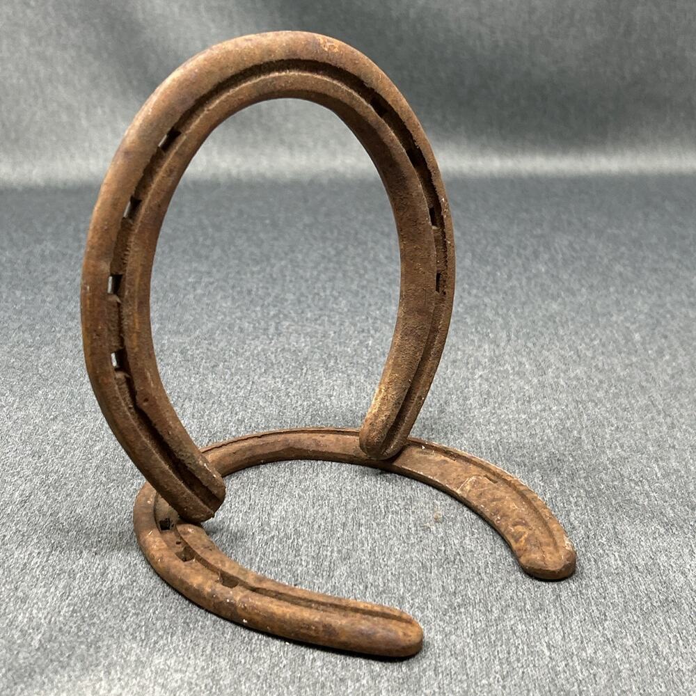Vintage St Croix Forge Horseshoe Rustic Bookend Letter Mail Desk Organizer Rusty - Picture 5 of 5